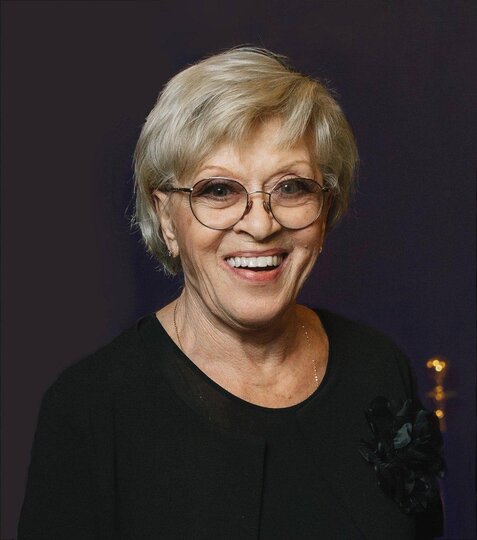 Алиса Фрейндлих рассказала о своей любимой новогодней игрушке