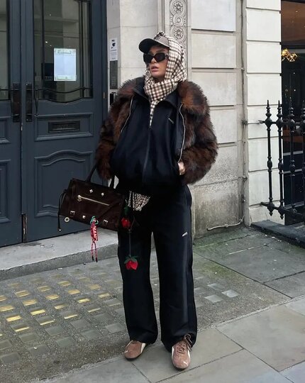 ˸���� ����� � ��������� � ����� ������� ������� �� ���� �����-������.