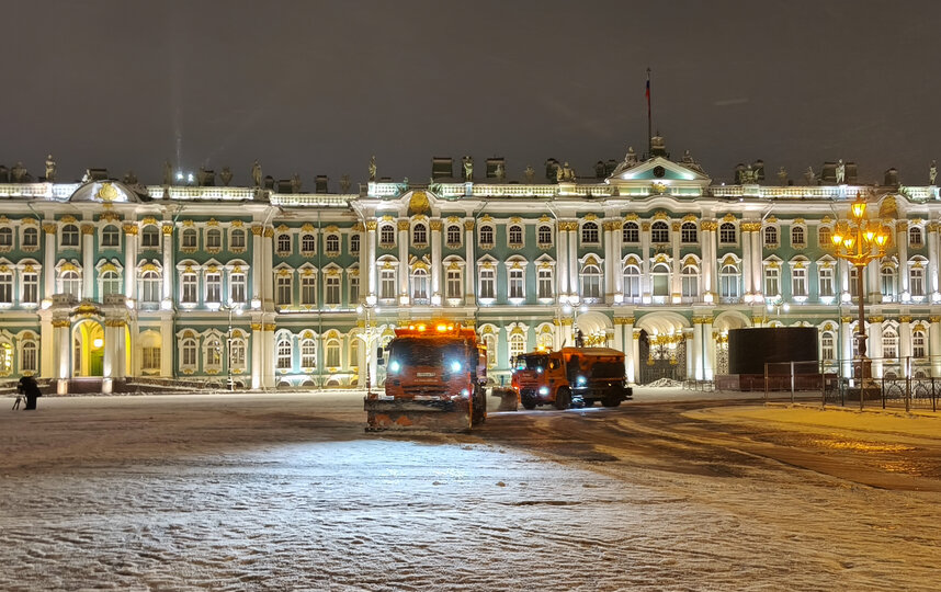 В Петербурге коммунальные службы работали без праздников