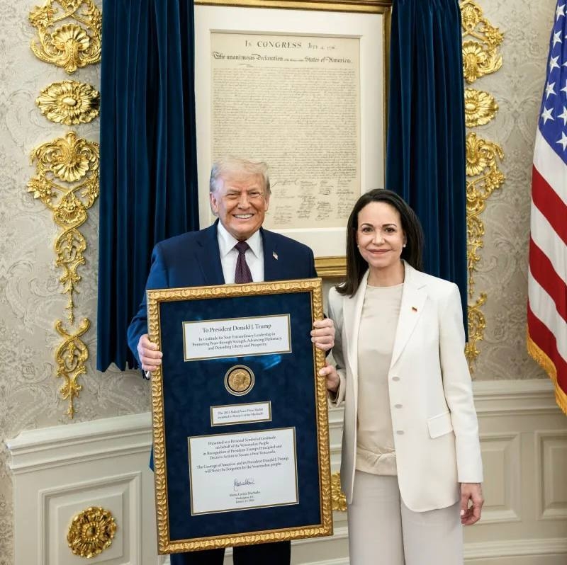 Дональд Трамп принял медаль Нобелевской премии мира от Марии Корины Мачадо