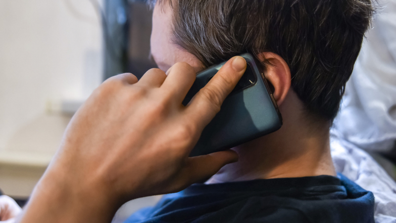 Сотни тысяч рублей штрафа: в России ужесточили ответственность за нарушение правил выдачи SIM-карт