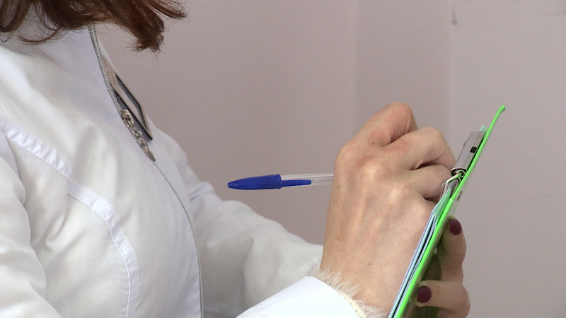 Онкологический диспансер Петербурга проведет день бесплатной диагностики кожи и груди