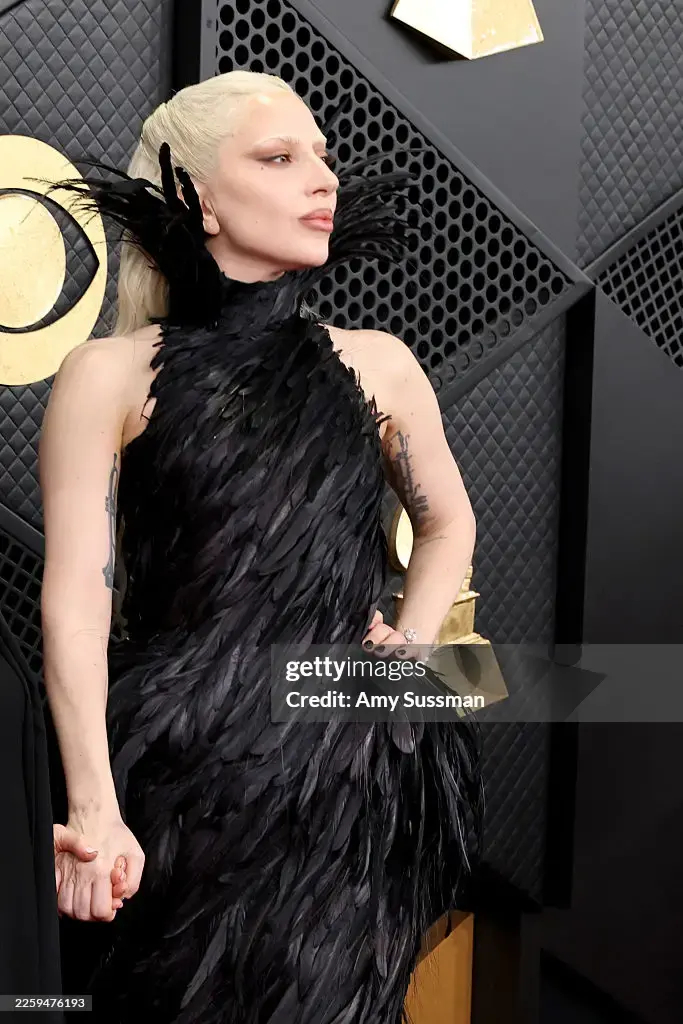 ���� ����