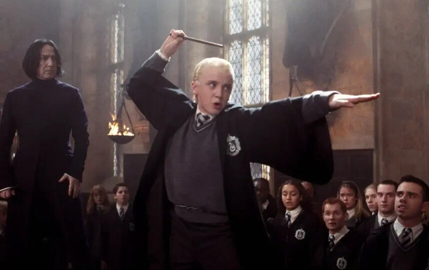 Мой молодой господин!: враг Гарри Поттера стал символом китайского Нового года