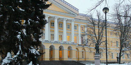 ����������� ���� ������ �� ��������� �� ���������� � �������