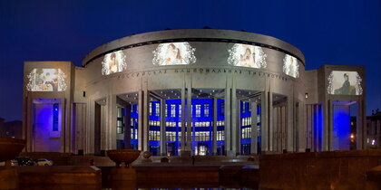 � 8 ����� �� ������� ���������� ������ �������� �������� � ������� � �������� ������� ������