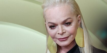 ������ ������ ������ ��� �� 176 ��� ���. � ����������, ���������� � ��� �������� � ����������