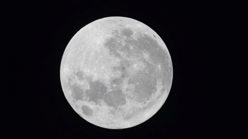 NASA начало обратный отсчет перед полетом к Луне впервые за полвека