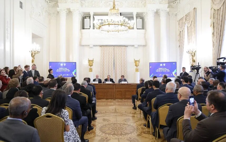 Дмитрий Чернышенко: На Международный фестиваль молодёжи подано более 60 тысяч заявок