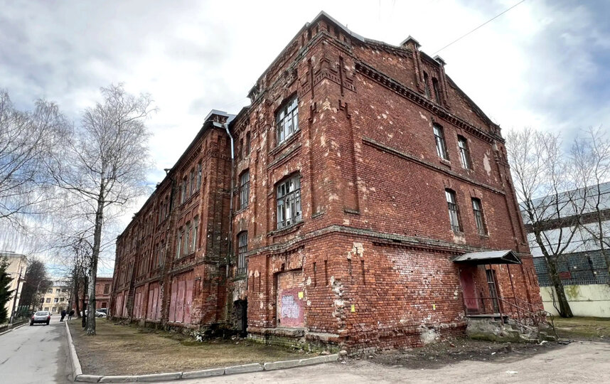 Рубль за метр сохранит часть истории Стрельны