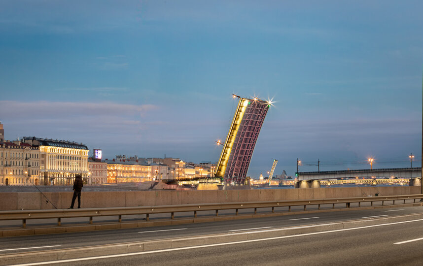 В 2026 году в Петербурге обновят около 50 тысяч квадратных метров набережных и мостов