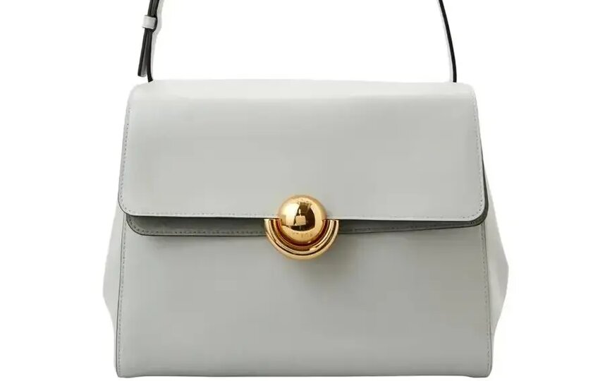 Furla (57 500 ������)