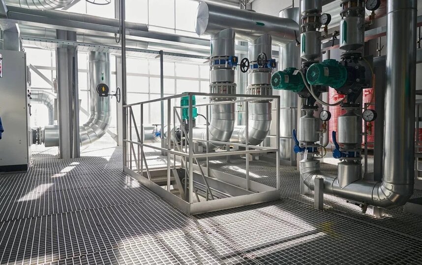 В каких районах Петербурга пройдут температурные испытания теплосетей в период с 27 по 30 апреля 2026