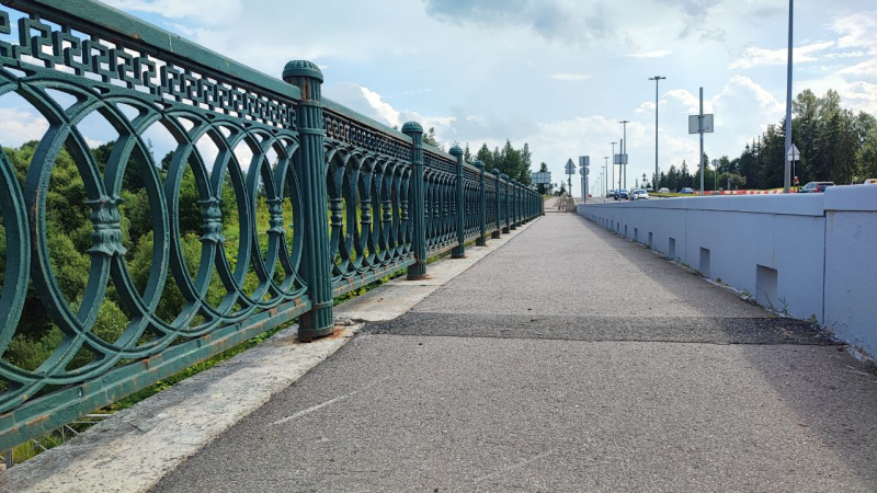 Безымянные мосты и путепроводы получили названия