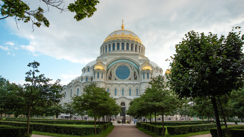 https://ss.metronews.ru/userfiles/materials/201/2017854/858x540.jpg