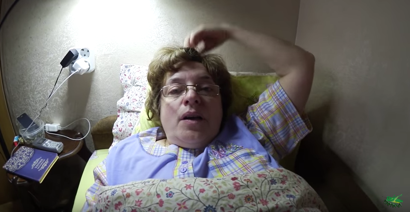 Sarancha блоггер. Блоггер саранча любовь алексеевна на ютубе. Любовь абрамова саранча. Любовь абрамова блоггер. Влог саранча.