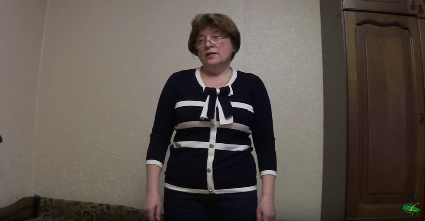 Ролик из ютуба бабушка хорошего настроения. Саранча канал. Саранча блоггер. Влог саранча. Любовь абрамова саранча.