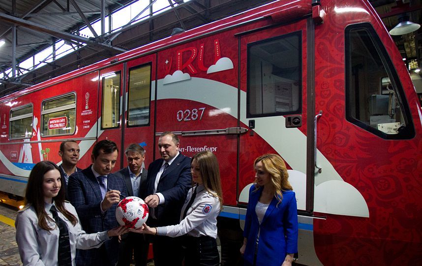 Поезд метро балтиец