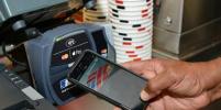    Apple Pay 
