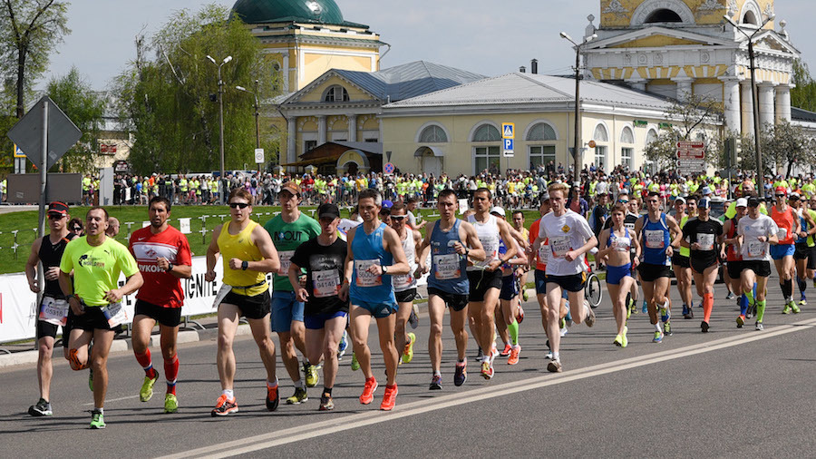 Run 2023. Благотворительный забег Ревда. Благотворительный забег Клин фото. Вера Брежнева бегает в благотворительном забеге. Забег в Кирове 18 сентебря2022.