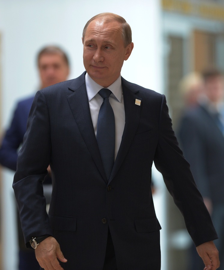 Костюмы путина - фото 2024 года