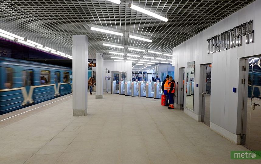 Метро Технопарк Магазины