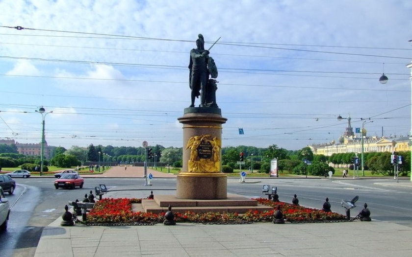 Фото памятника суворову в санкт петербурге