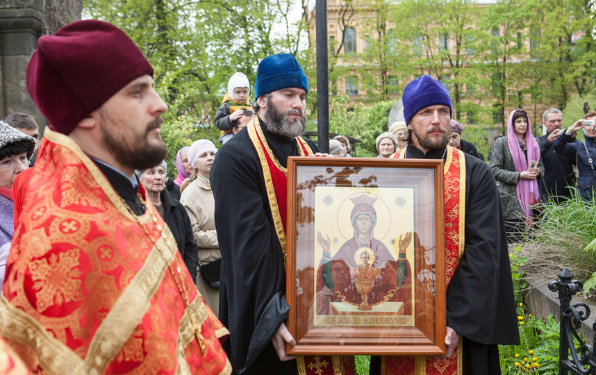 Икона параскевы пятницы в александро невской лавре фото