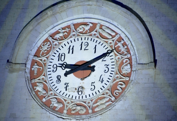 Симферополь вокзал часы