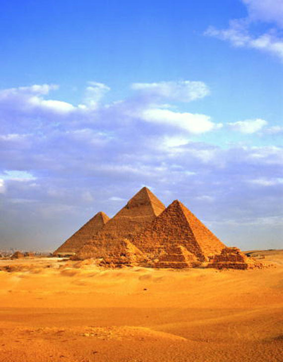 Пирамида хеопса каир. Асуан. Египет на 9 дней. Египет красивые места. Шарм-эль-шейх статуи.