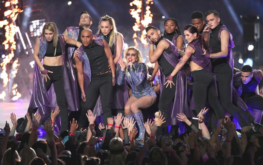 Леди Гага удивила новым фееричным шоу. Фото Getty