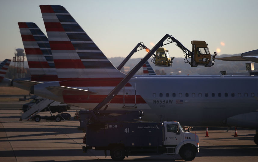 Самолеты в аэропорту США. Фото Getty