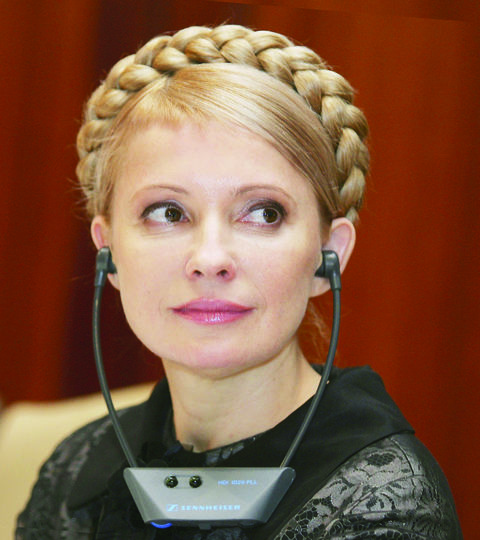 36 лет было Юлии Тимошенко, когда политтехнологи придумали ей знаменитую косу. Фото Getty