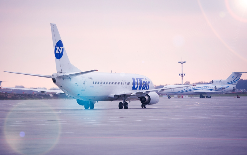 Ютейр ру. B735 UTAIR. ЮТЭЙР фон. ЮТЭЙР Инфинити Флайт. UTAIR авиакомпания рейсы из Питера.