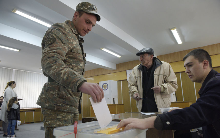 В Армении начались выборы в парламент. Фото AFP