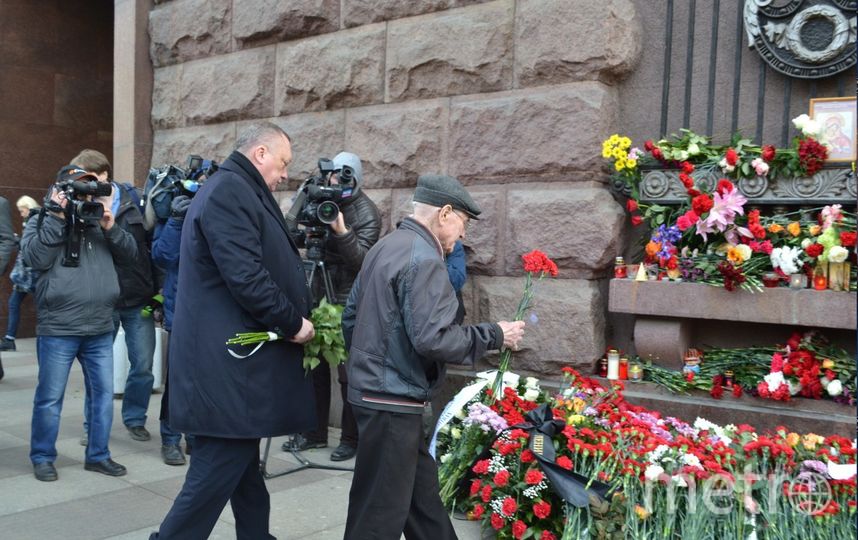 Губернатор Санкт-Петербурга выразил соболезнования семье Вадима Тюльпанова. Фото "Metro"